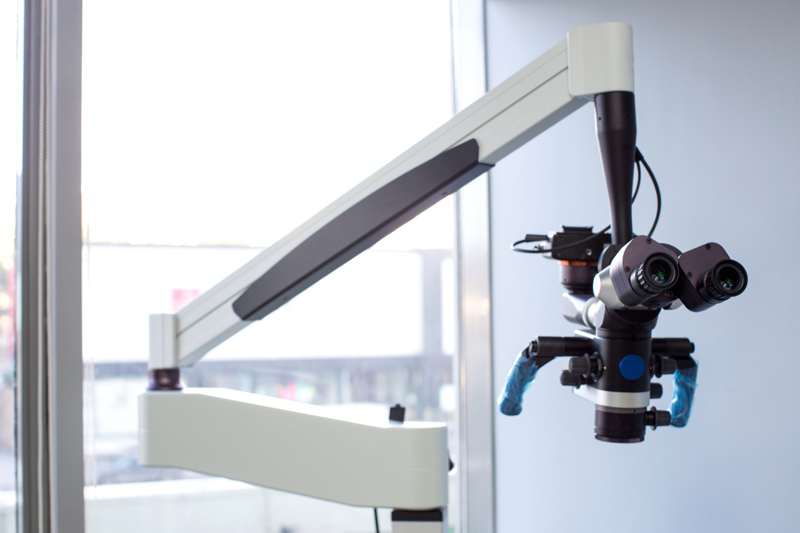 Precision robotics in a clinical setting — the kind of healthcare hardware our VLA policies are built for.